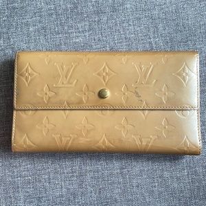 Louis Vuitton Vernis Trifold Wallet